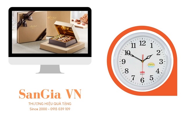 Đồng hồ treo tường tặng nhân viên văn phòng