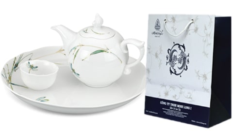 Bộ ấm trà tặng thầy thầy cô lớn tuổi