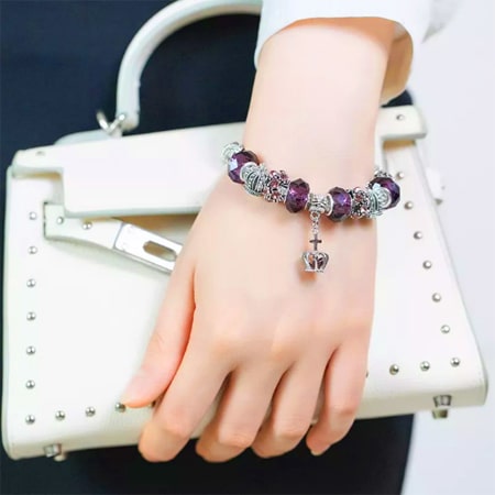 Vòng Charm