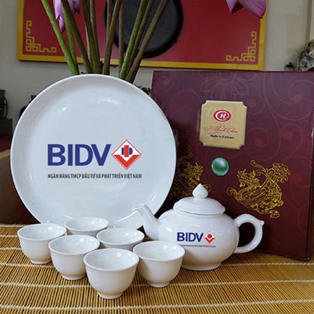 Gợi ý quà tặng sinh nhật khách hàng