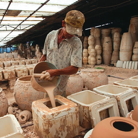 Làng gốm sứ Tân Phước Khánh