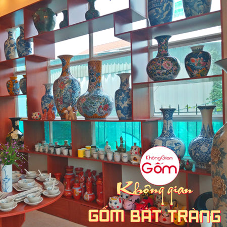 Cửa hàng gốm sứ của Không gian Gốm