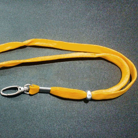 Dây đeo thẻ có rút chất liệu Poly