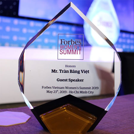 Cúp, Kỷ niệm chương