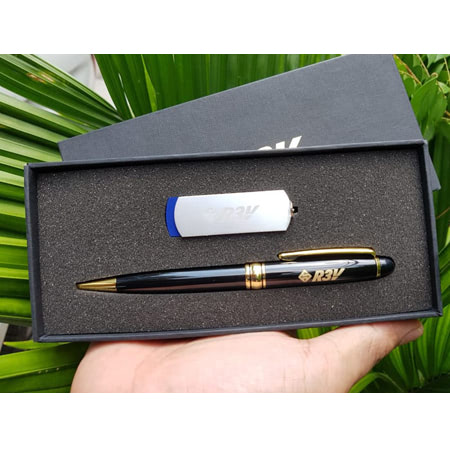 Bộ Giftset usb và bút