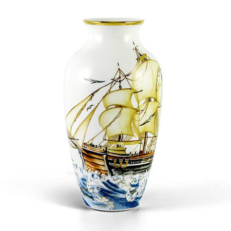 Bình hoa gốm sứ Thuận buồm xuôi gió