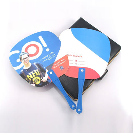 Quạt nhựa quà tặng ý nghĩa cho khách hàng