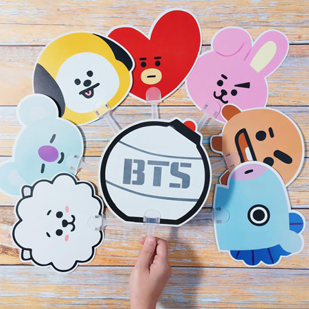 Quạt nhựa hình dáng khác